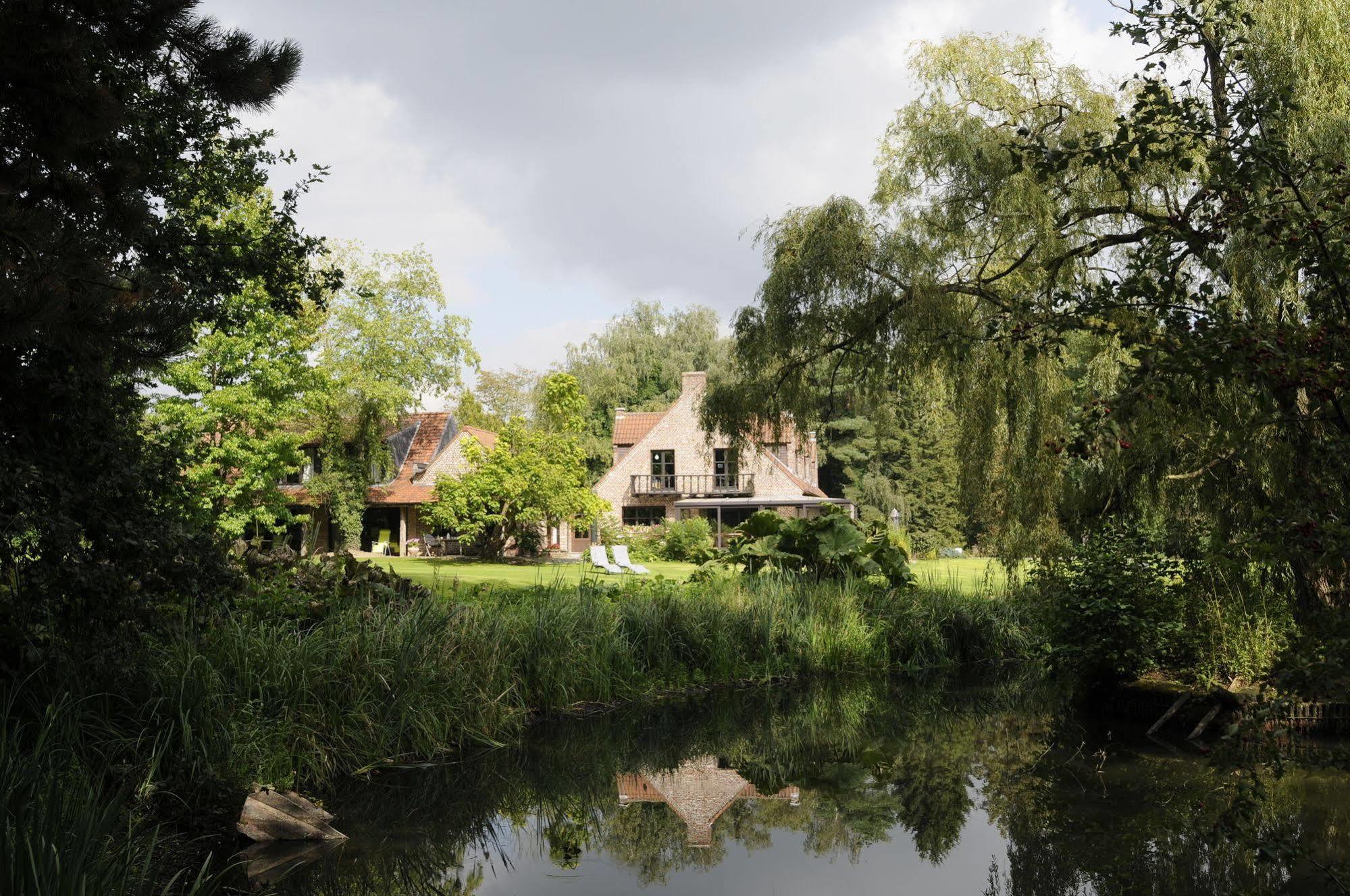 'T Vijverhof Viane Exterior photo