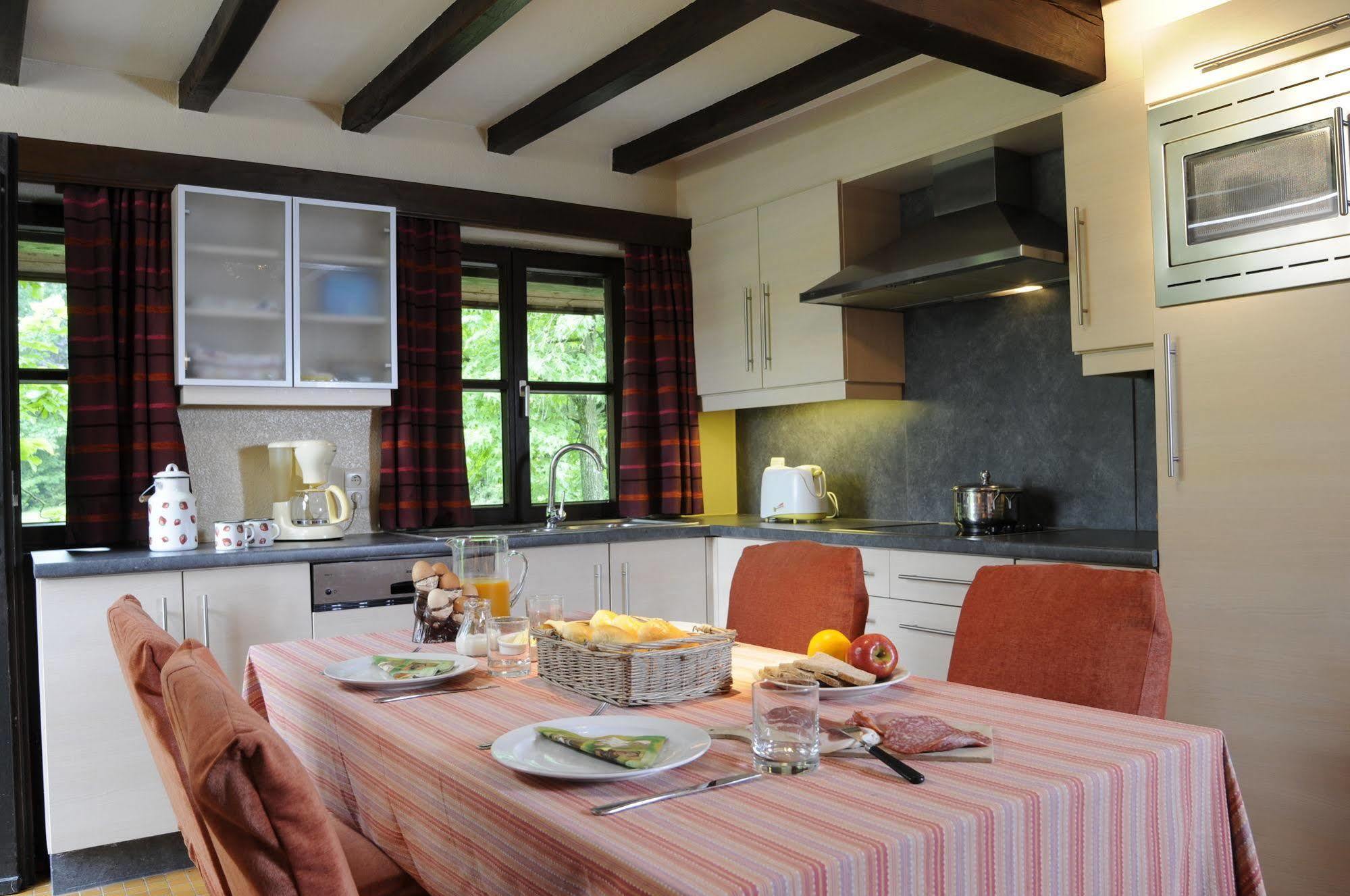 'T Vijverhof Viane Exterior photo
