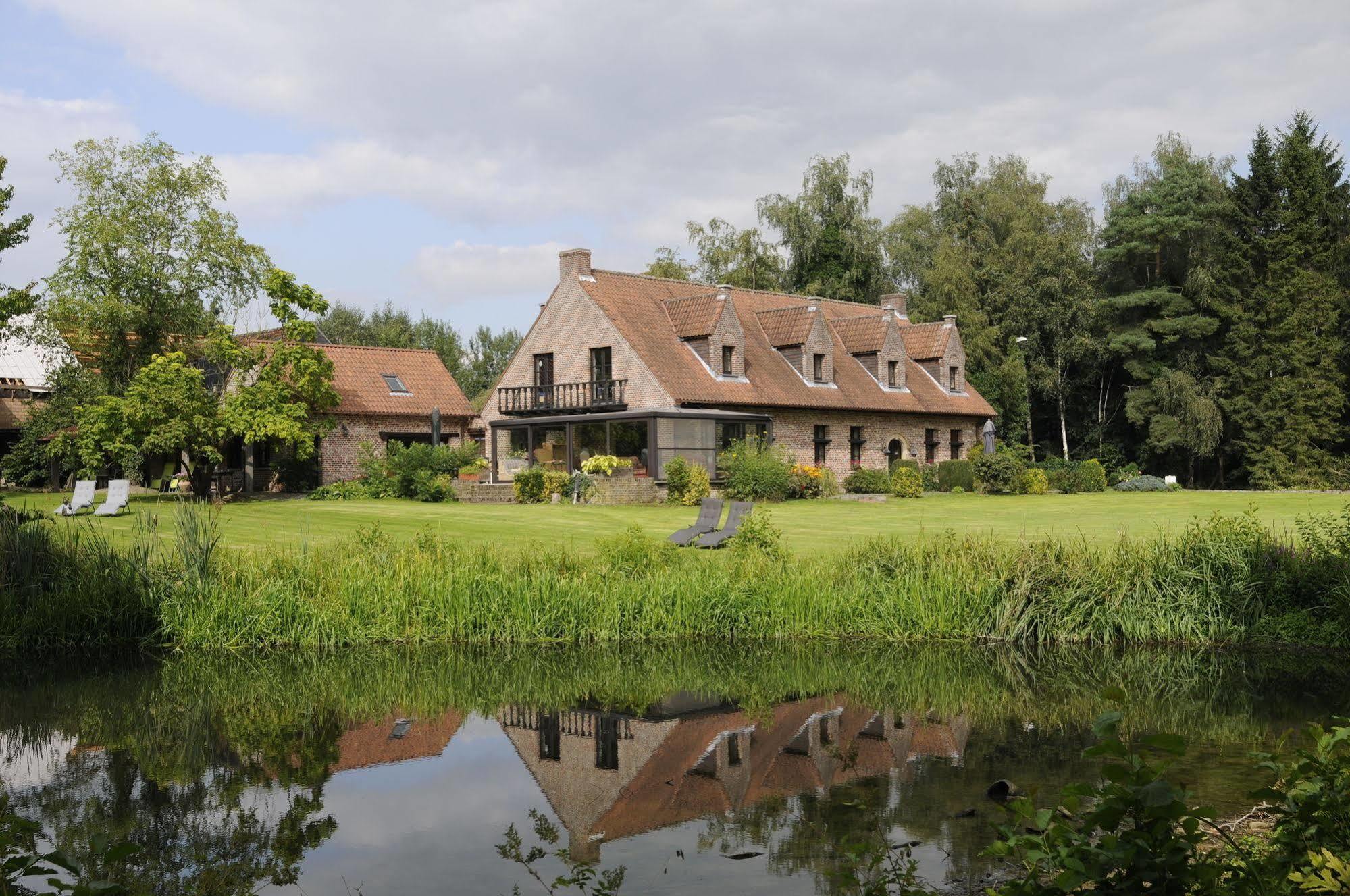 'T Vijverhof Viane Exterior photo