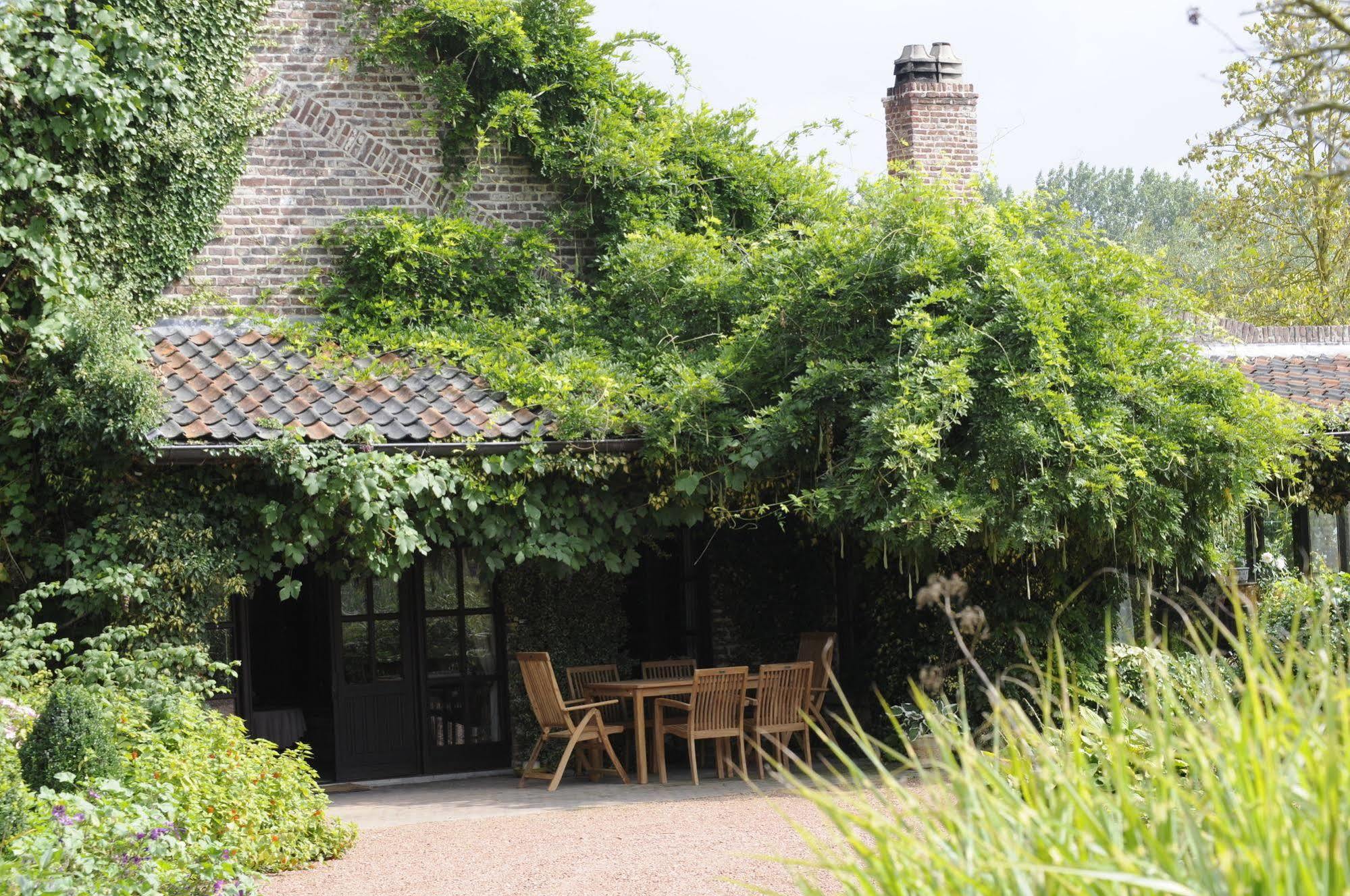 'T Vijverhof Viane Exterior photo