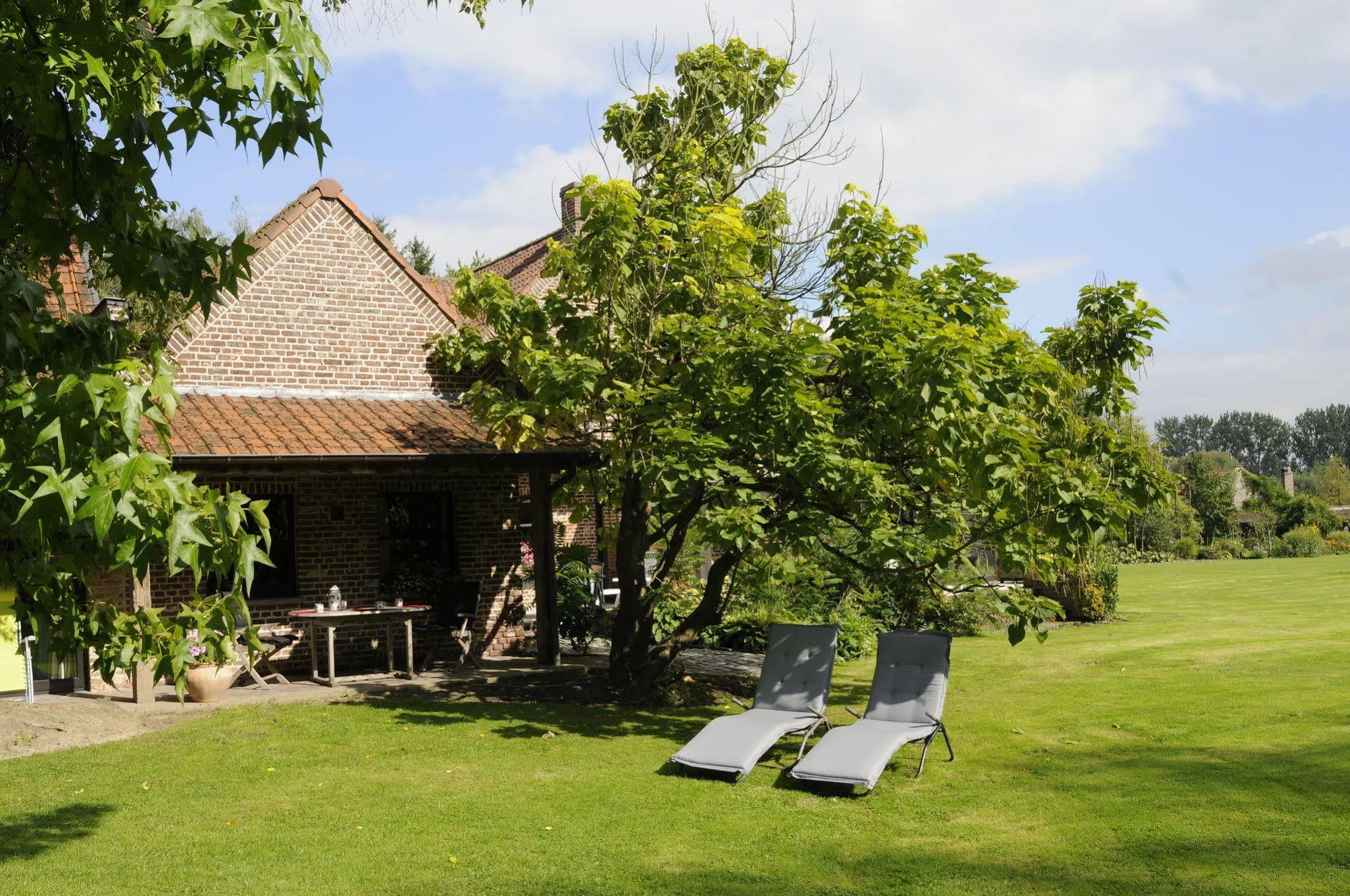 'T Vijverhof Viane Exterior photo